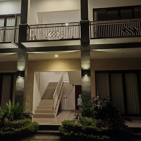 Limun Guesthouse Amlapura Kültér fotó