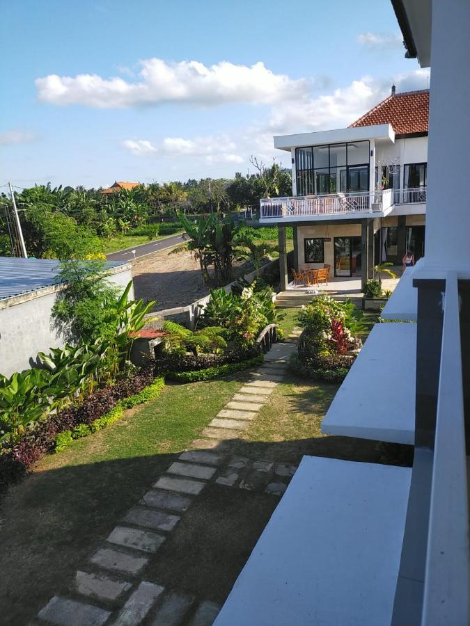 Limun Guesthouse Amlapura Kültér fotó