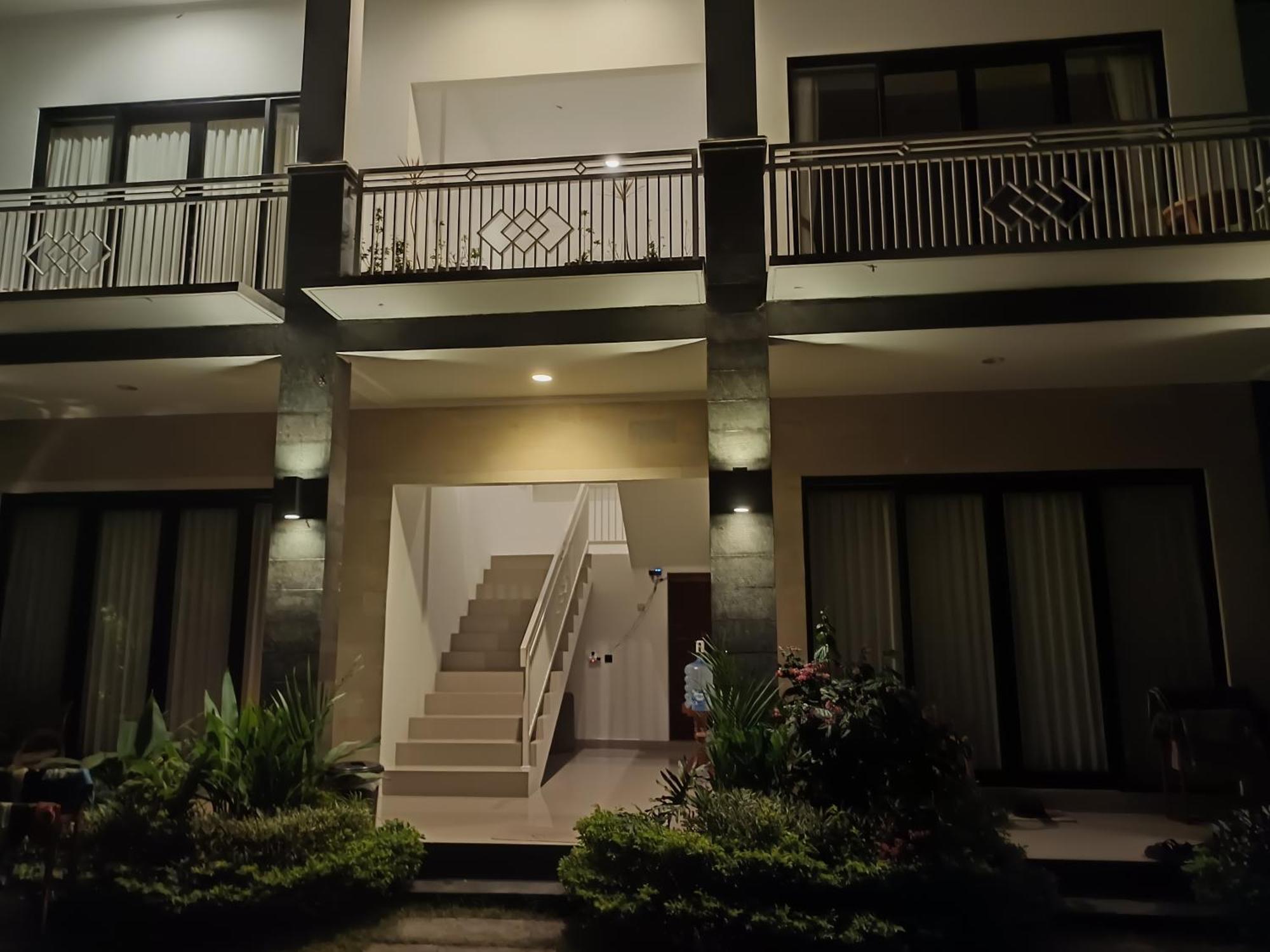 Limun Guesthouse Amlapura Kültér fotó