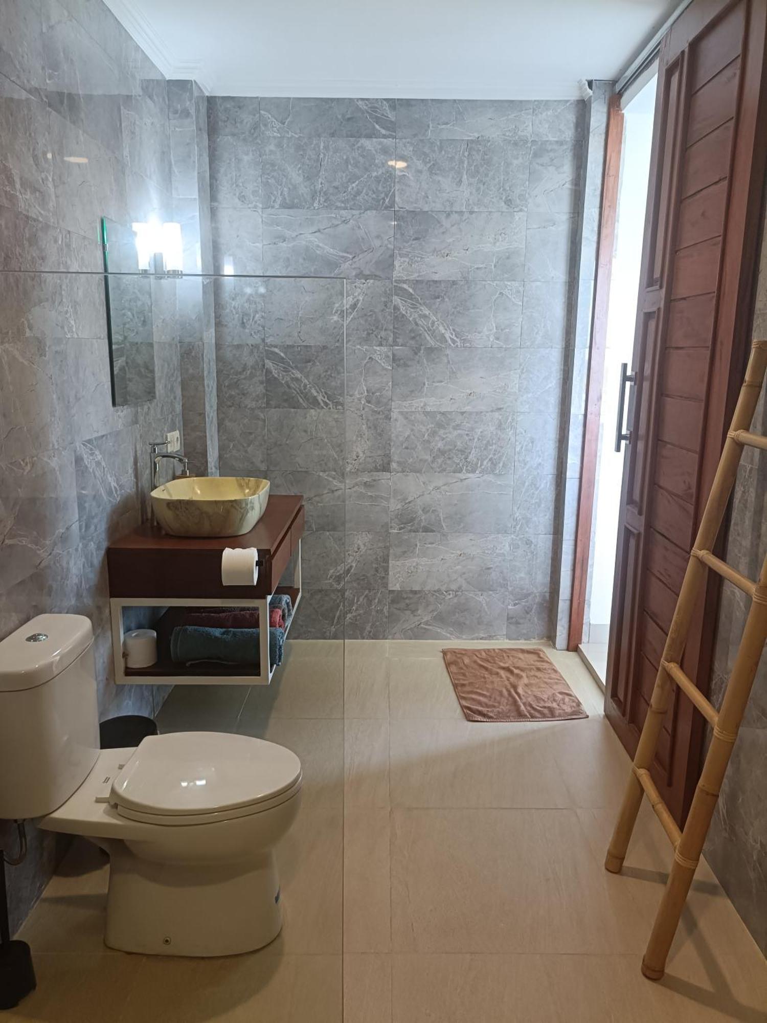 Limun Guesthouse Amlapura Kültér fotó